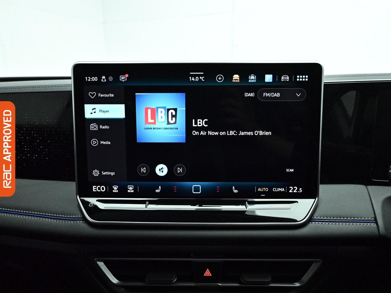 Volkswagen Tiguan view 27