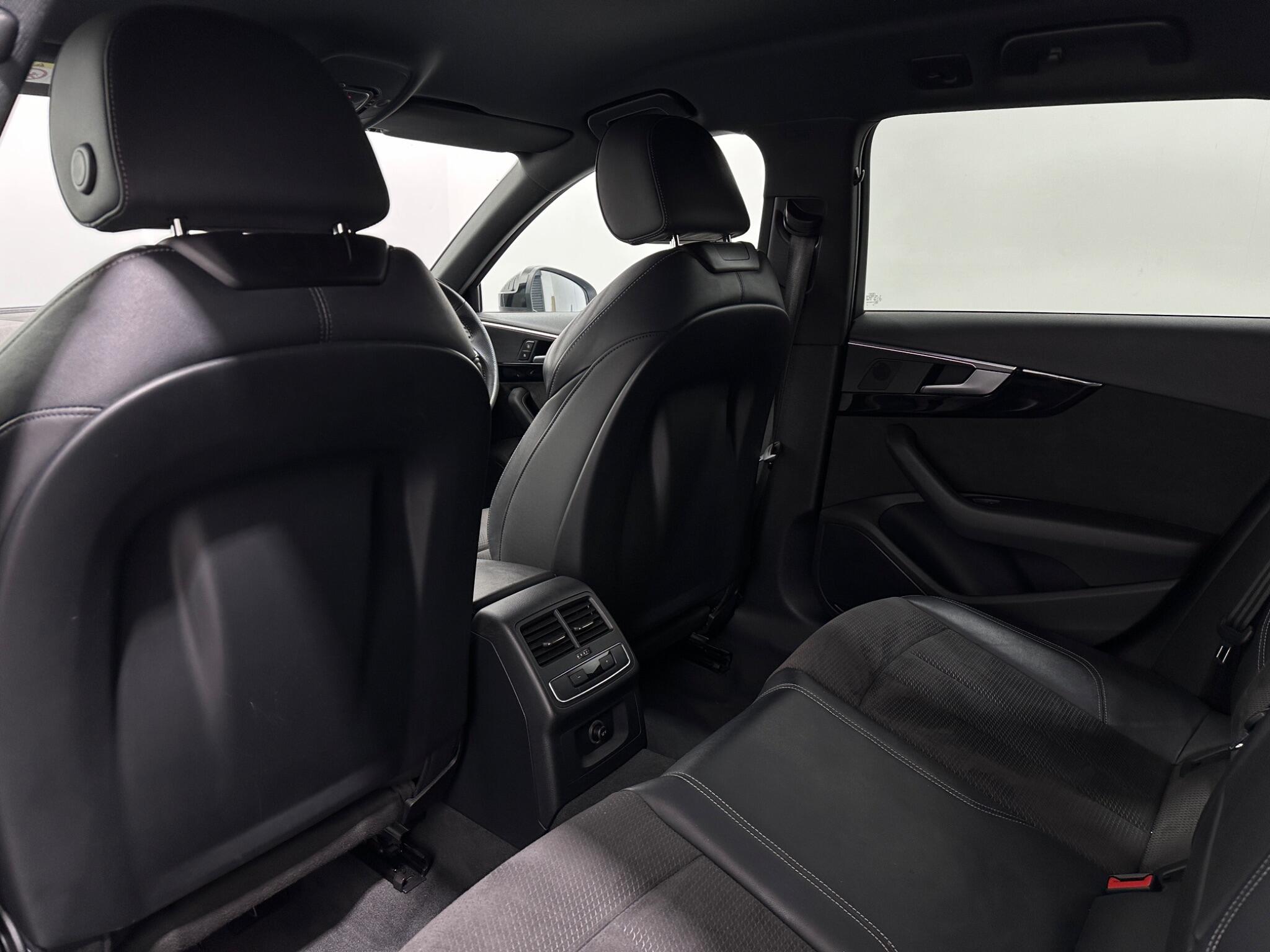 Audi A4 view 39