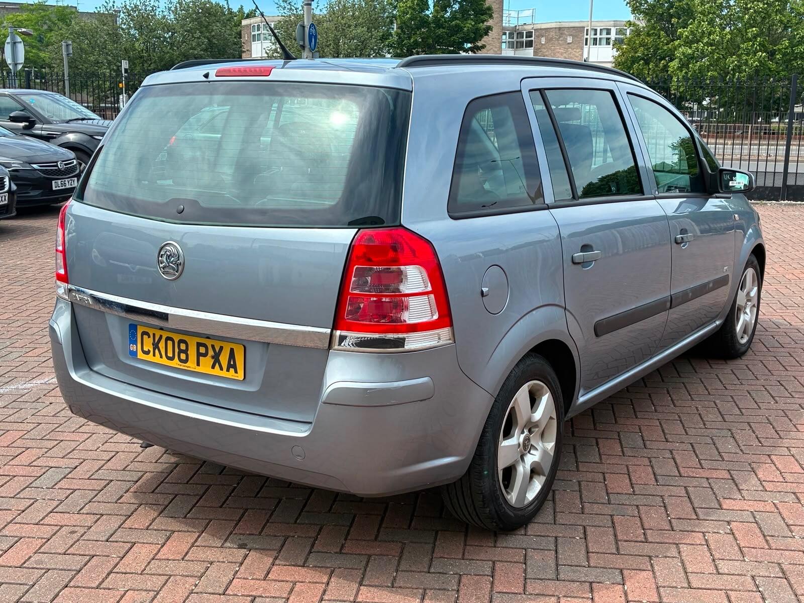 Vauxhall Zafira view 6