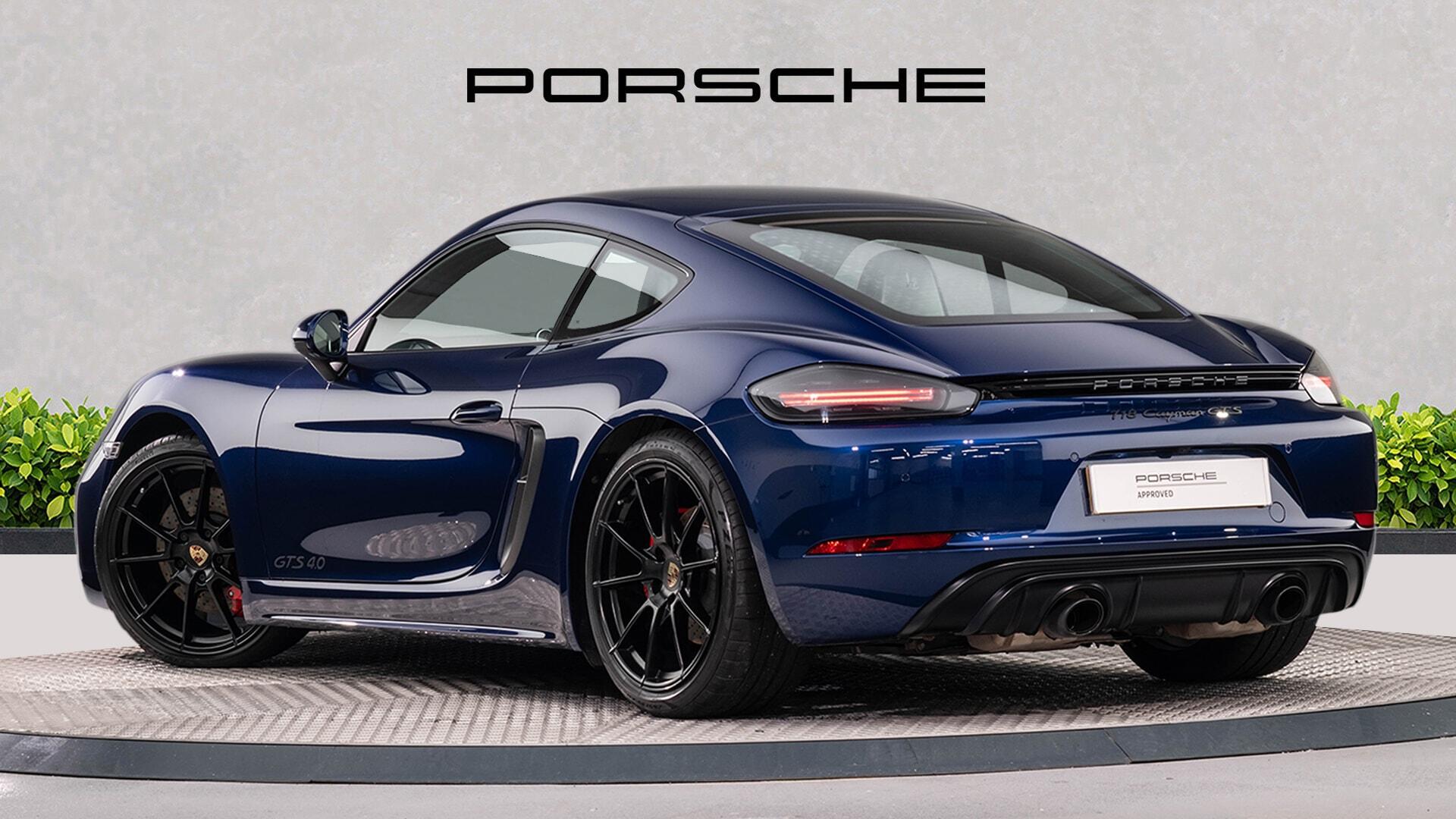 Porsche Cayman view 5