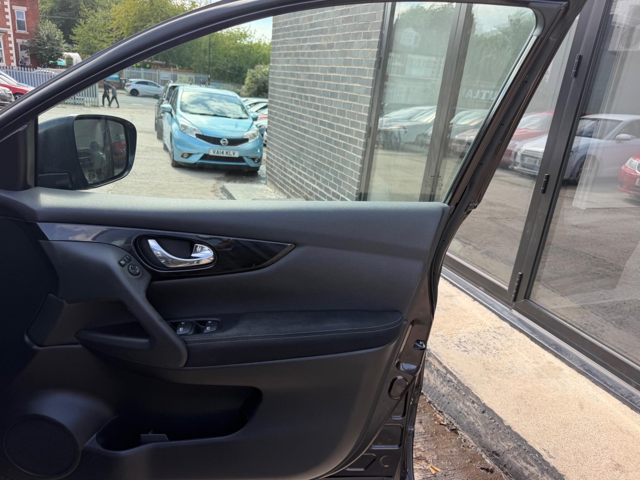 Nissan Qashqai view 9
