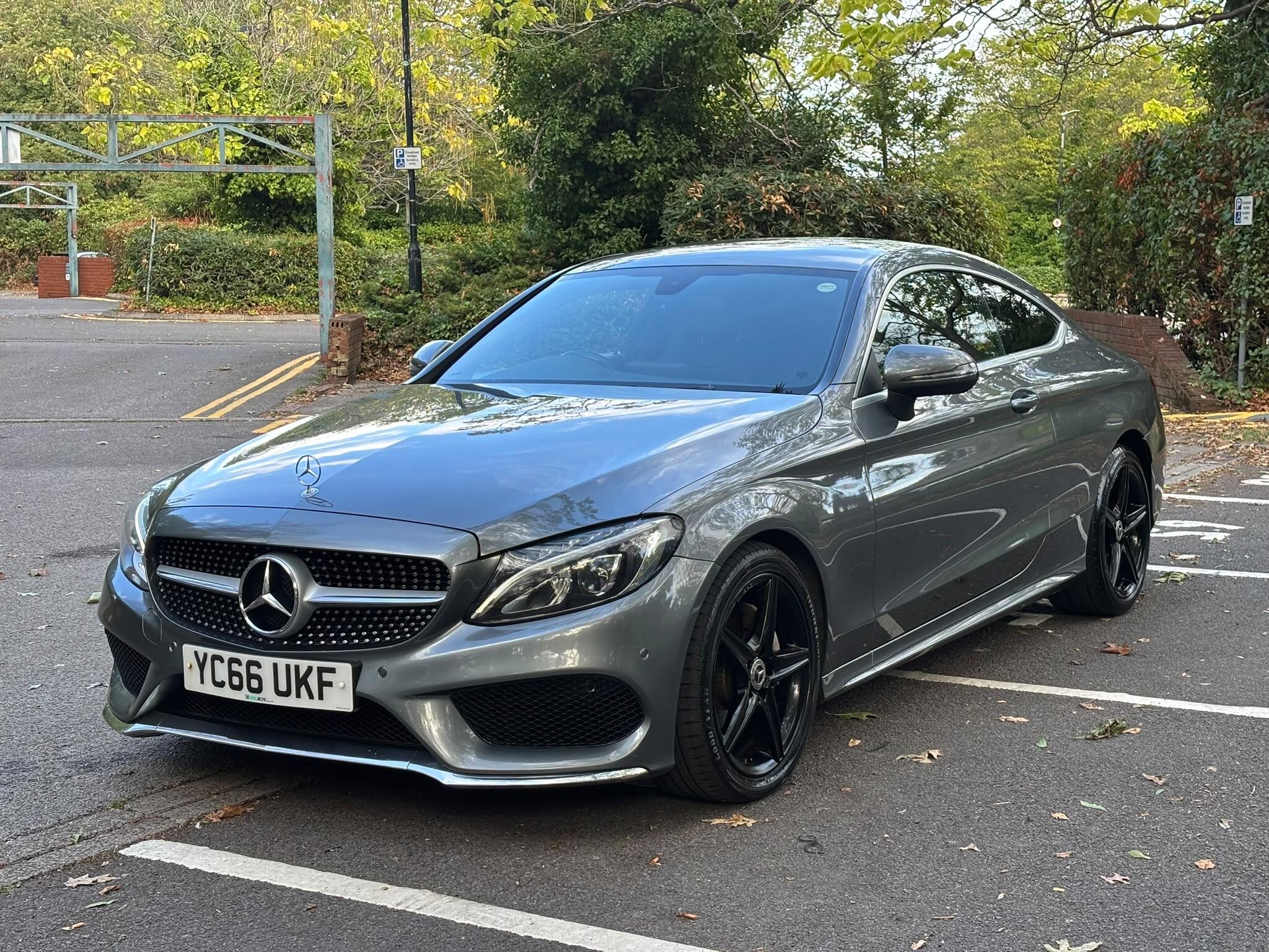 Mercedes-Benz C-Class view 7