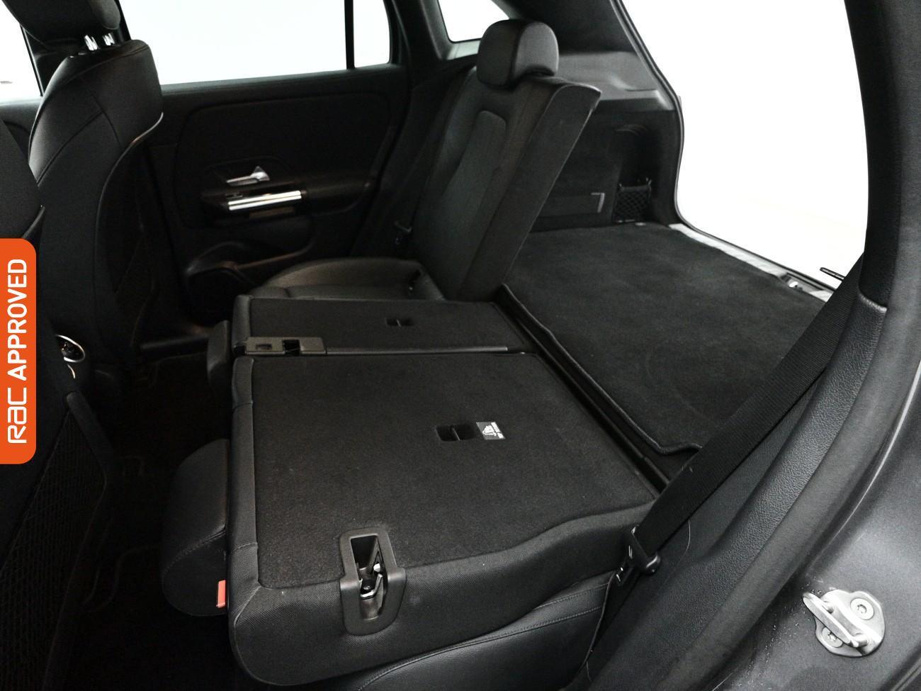 Mercedes-Benz EQA view 27