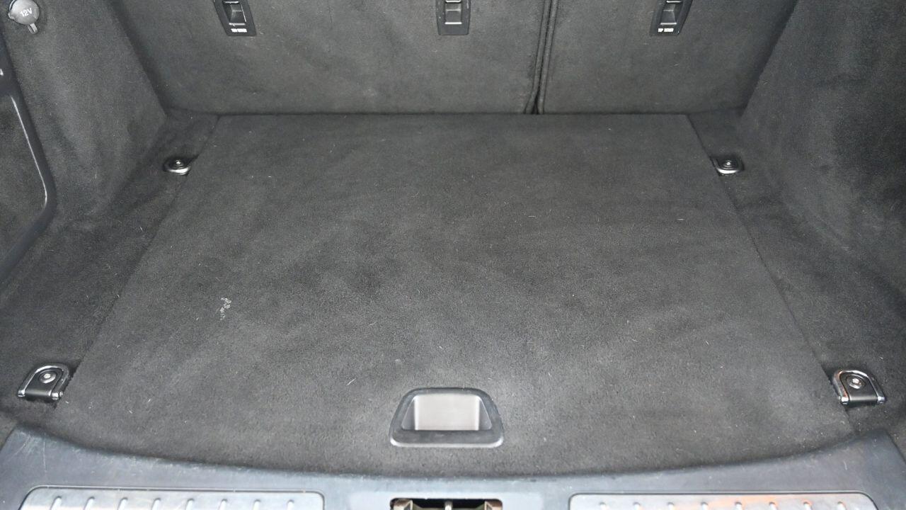 Land Rover Range Rover Evoque view 8