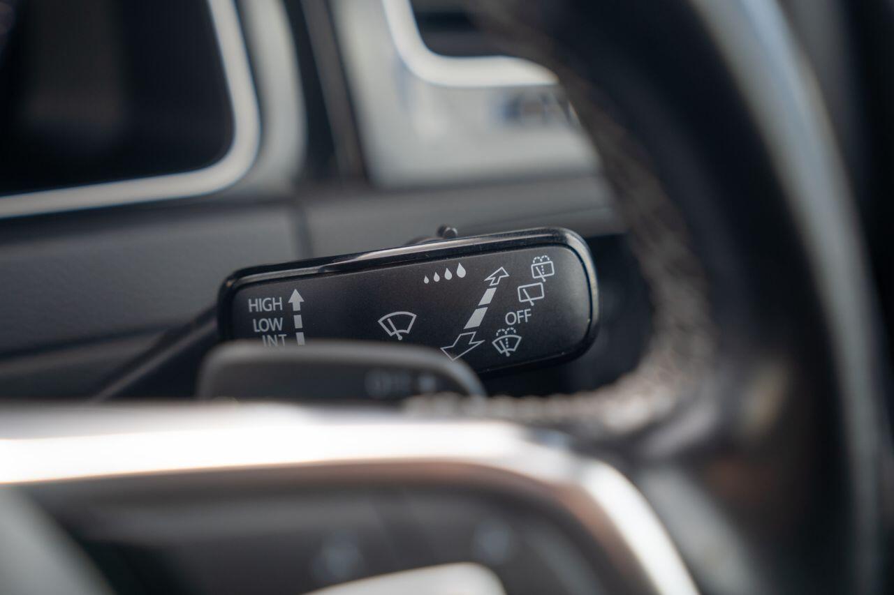 Volkswagen Golf view 61