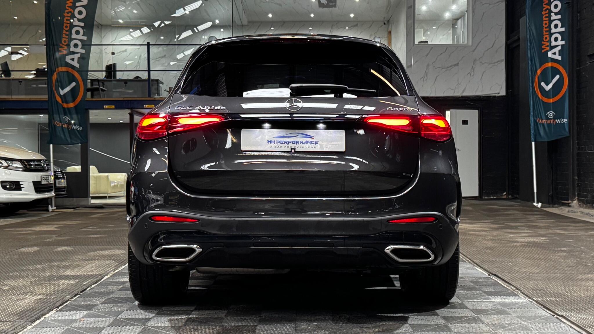 Mercedes-Benz GLC view 71