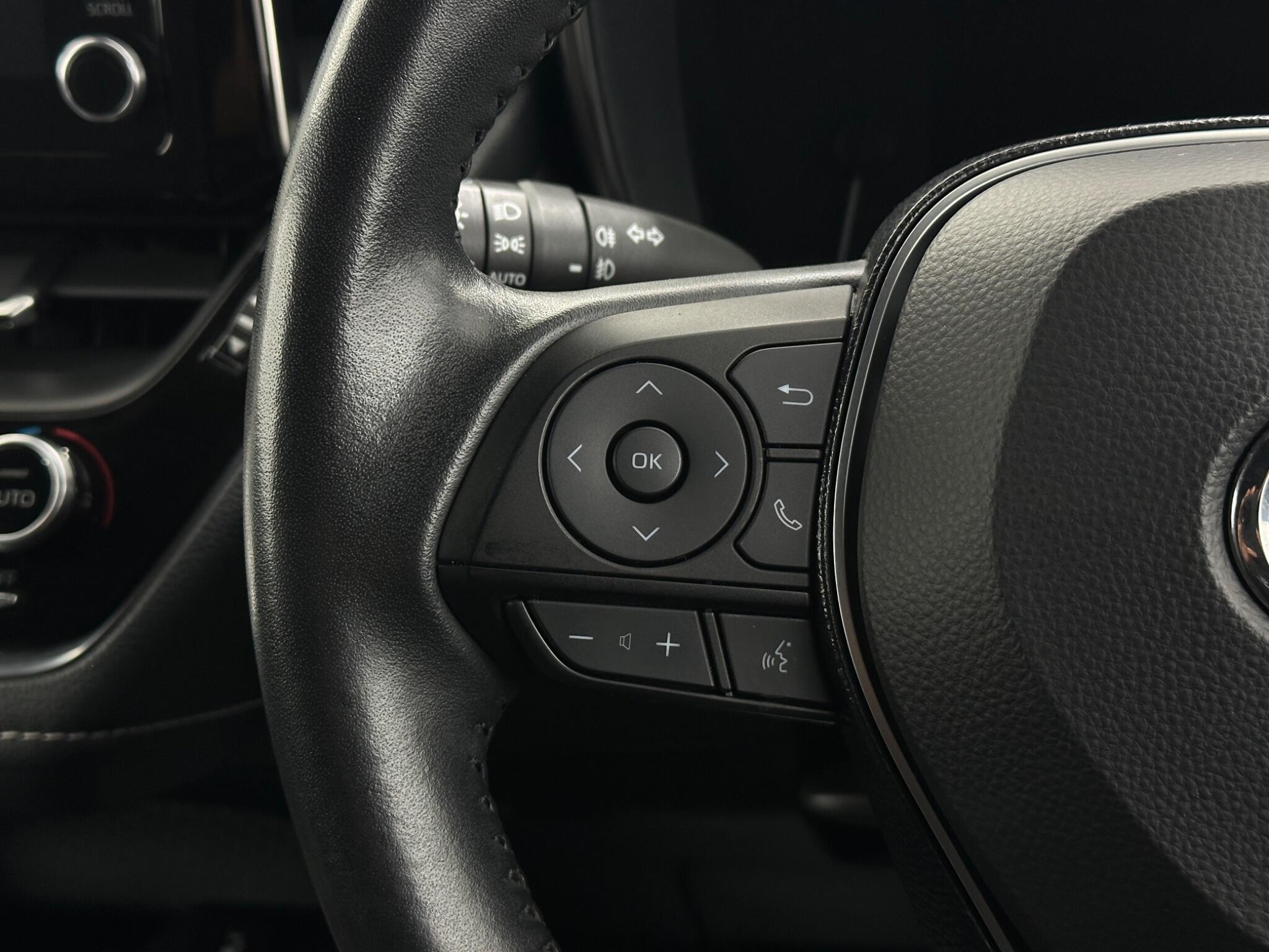 Toyota Corolla view 15