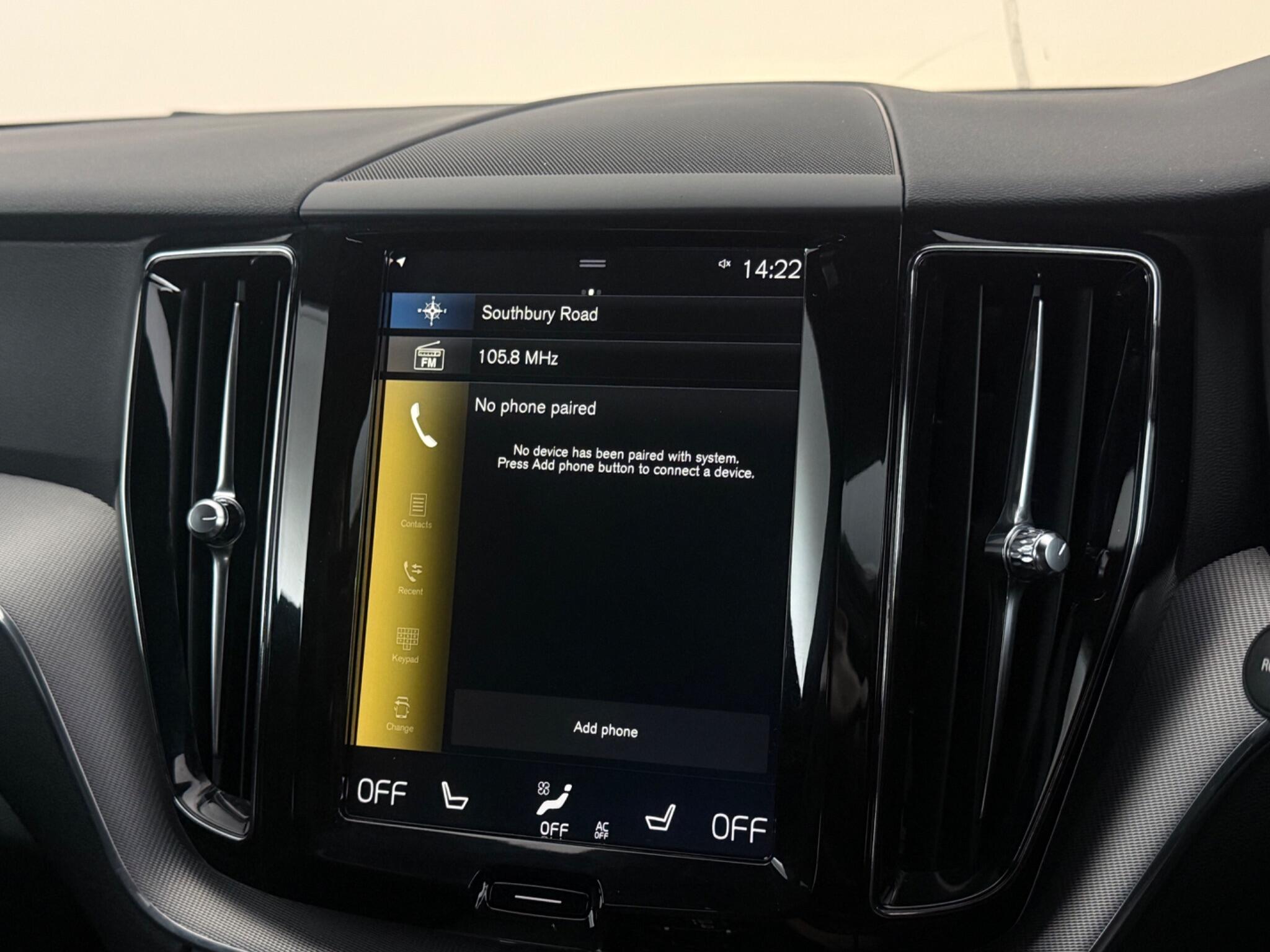 Volvo XC60 view 23