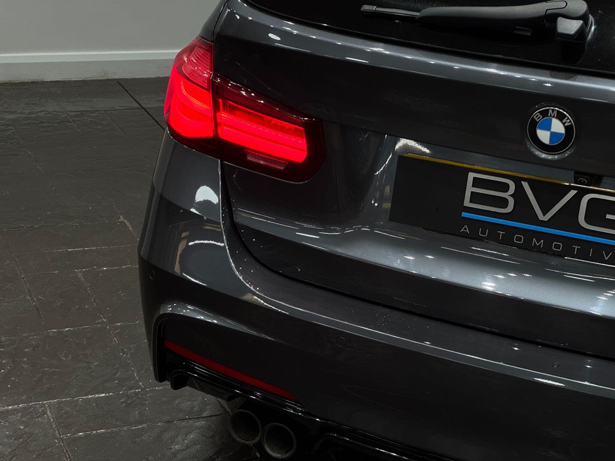 BMW 3 Series view 19