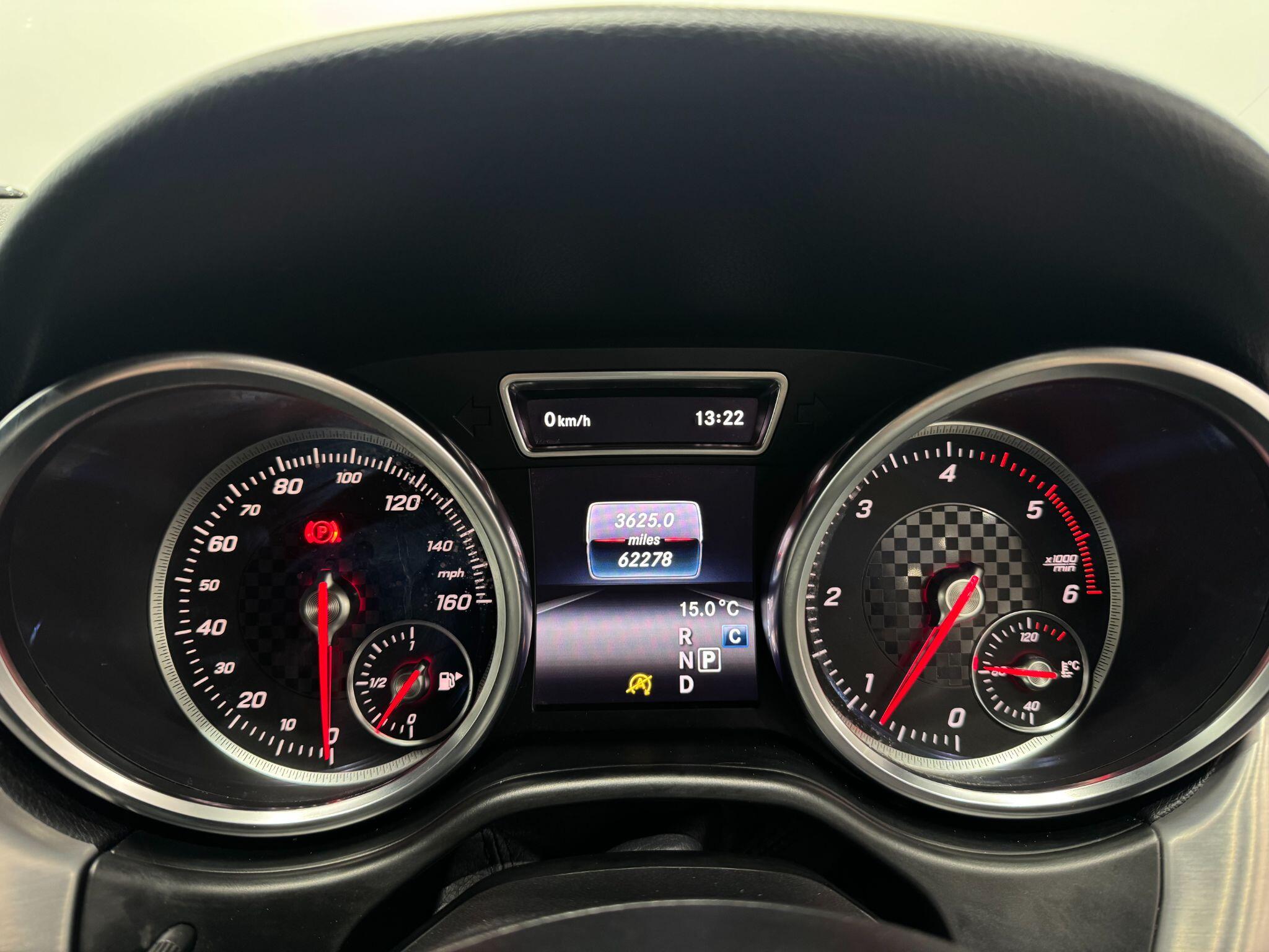 Mercedes-Benz Gle view 36