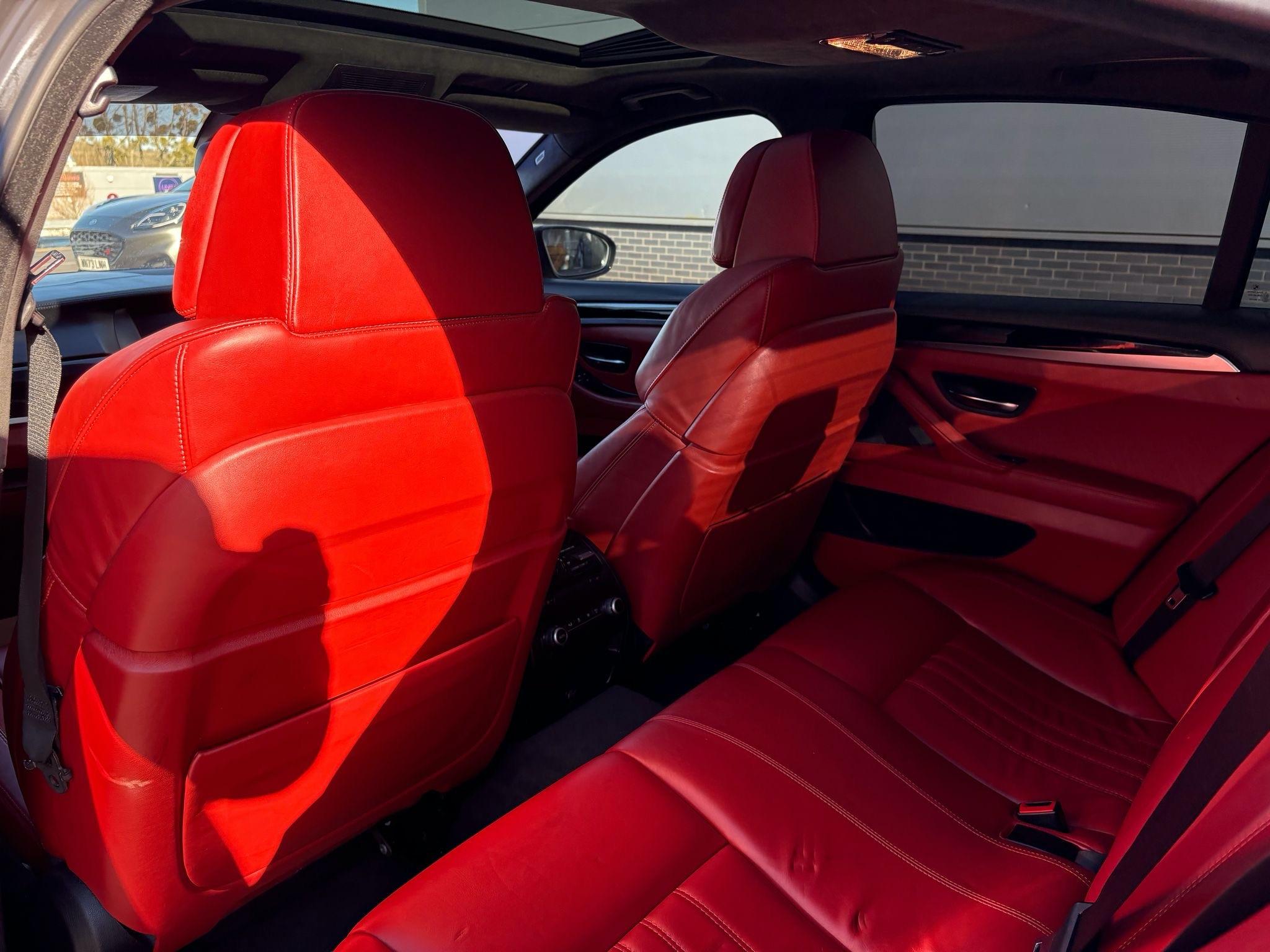 BMW M5 view 41