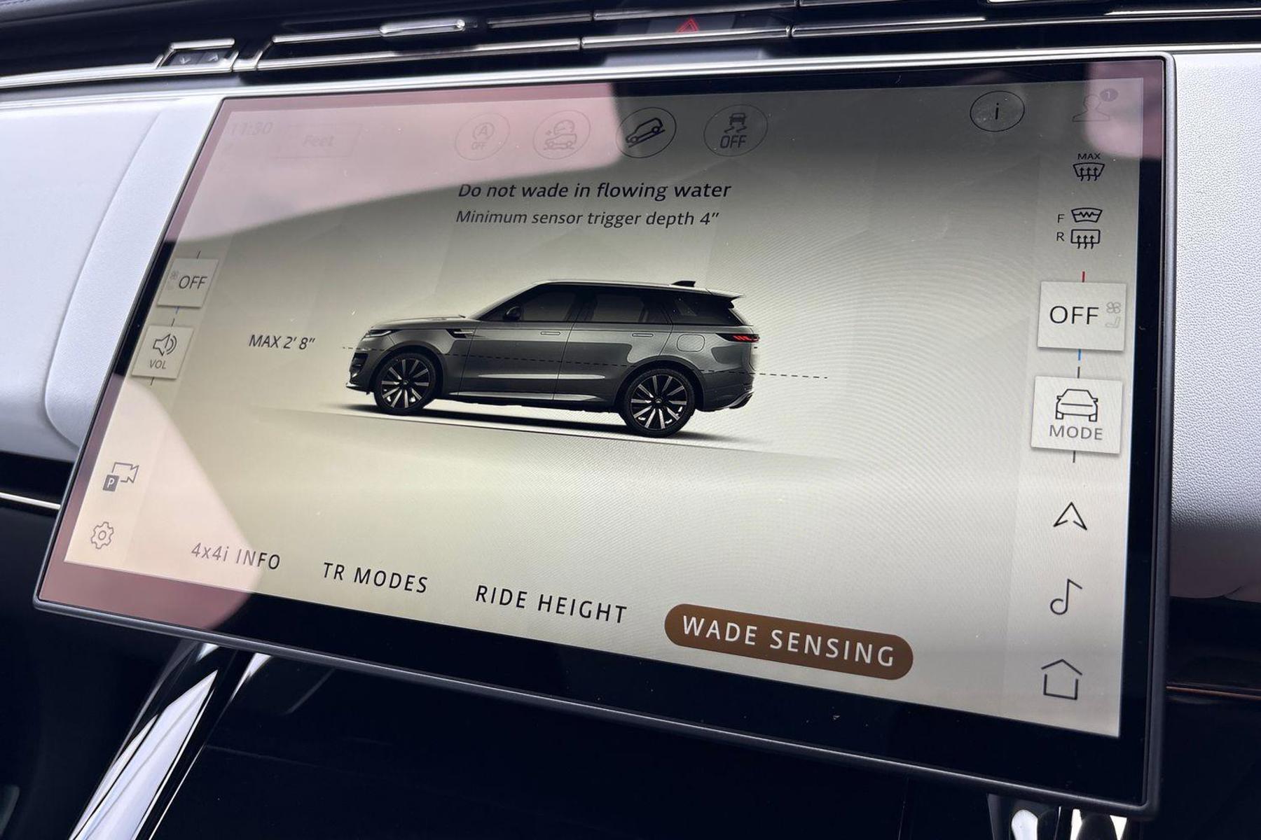 Land Rover Range Rover Sport view 45