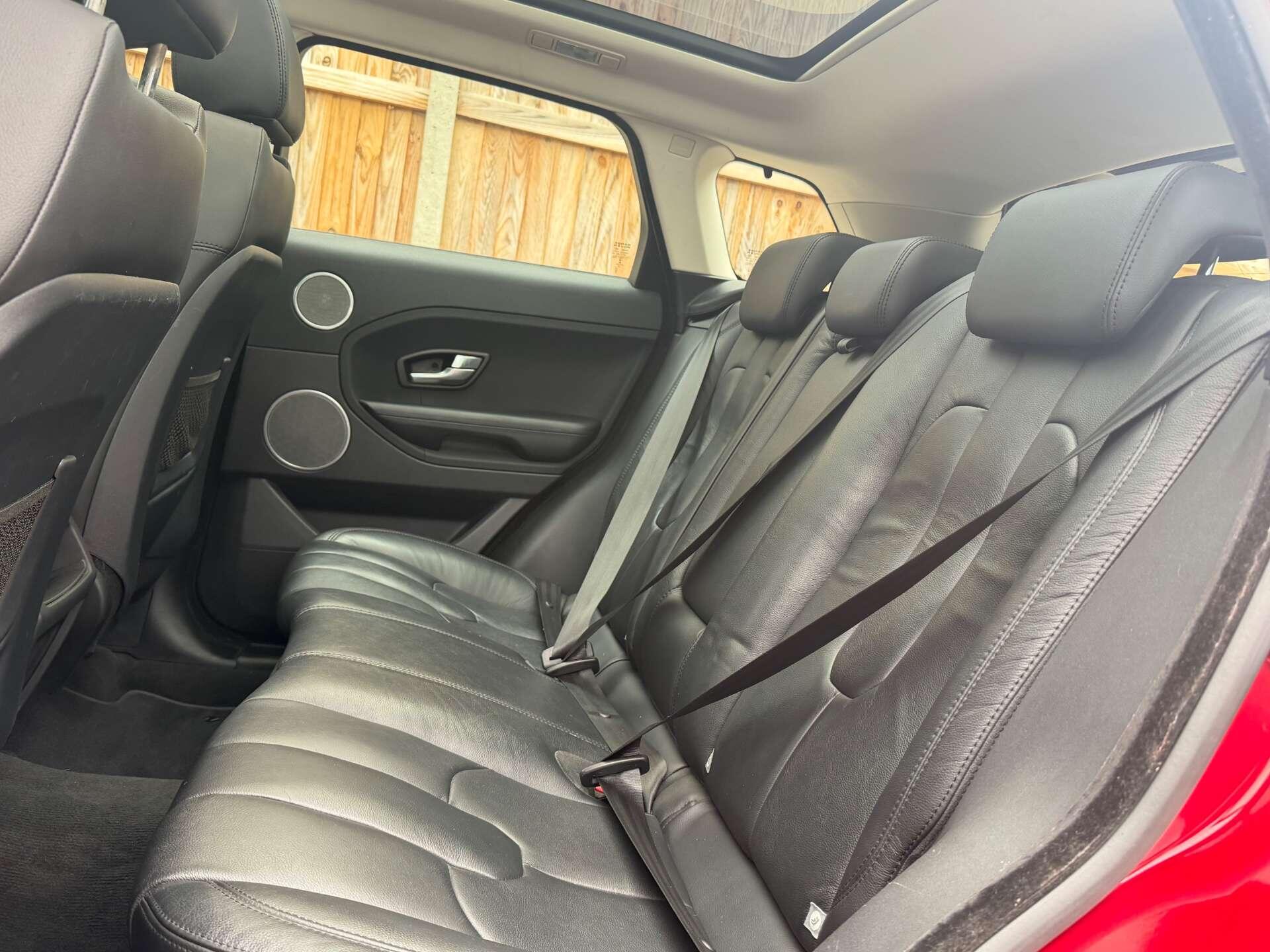 Land Rover Range Rover Evoque view 16