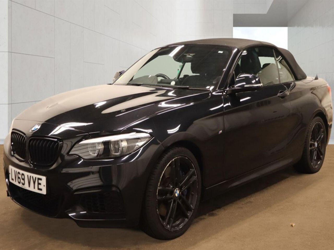 BMW 2 Series view 2