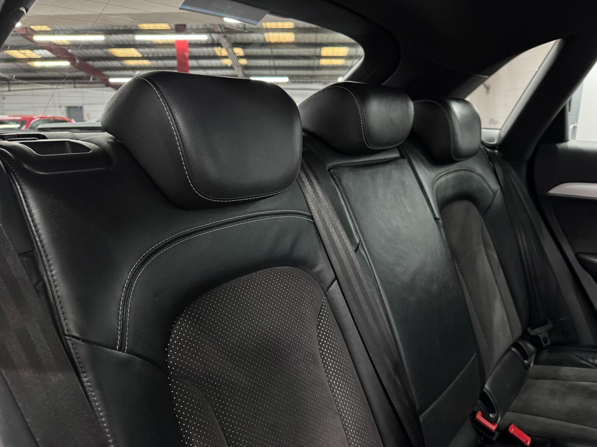 Audi Q3 view 58