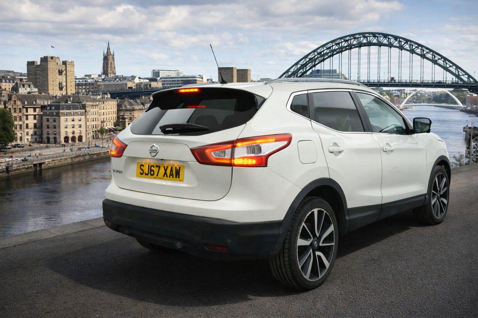 Nissan Qashqai view 17