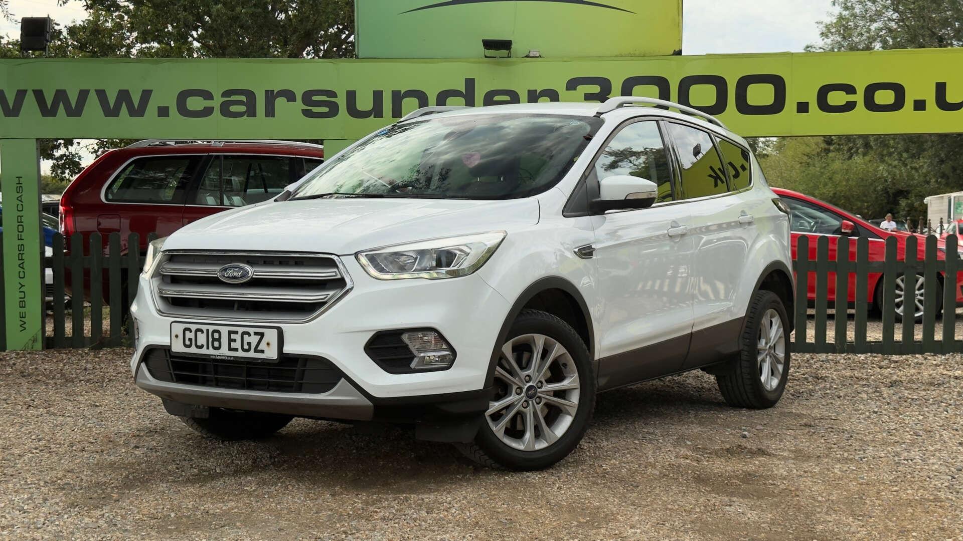 Ford Kuga view 3