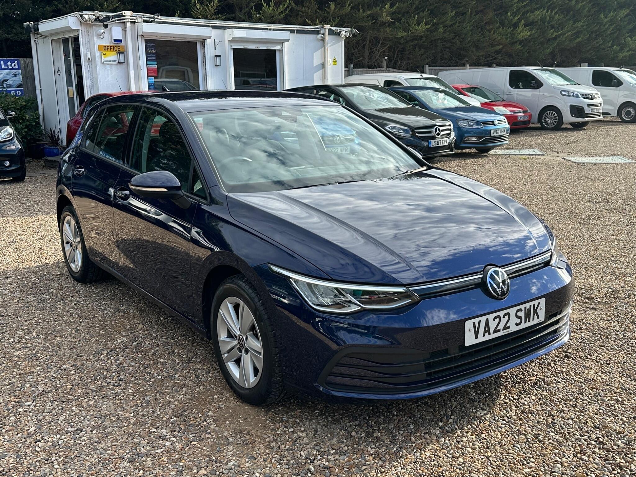 Volkswagen Golf view 7