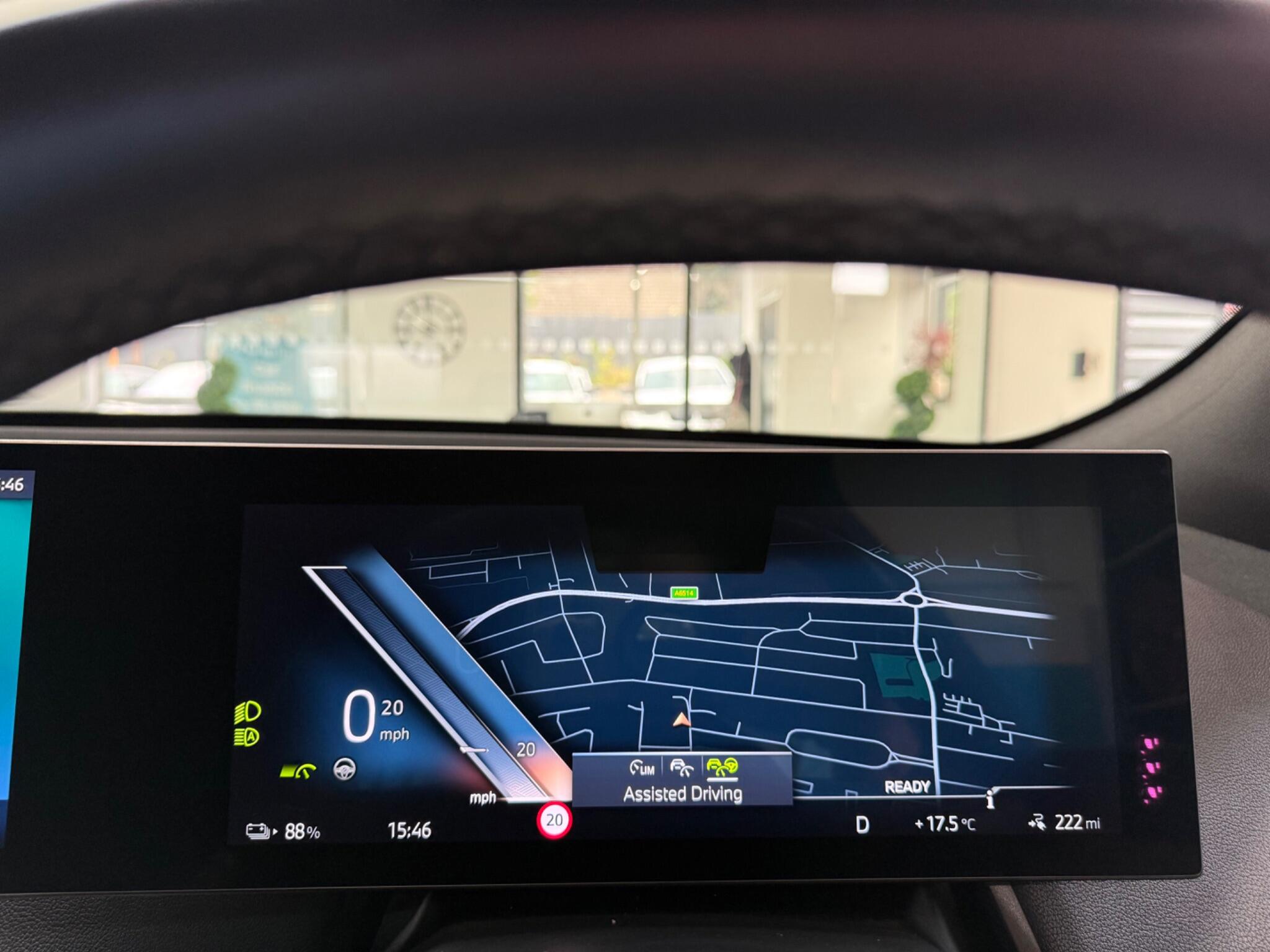 BMW iX view 21