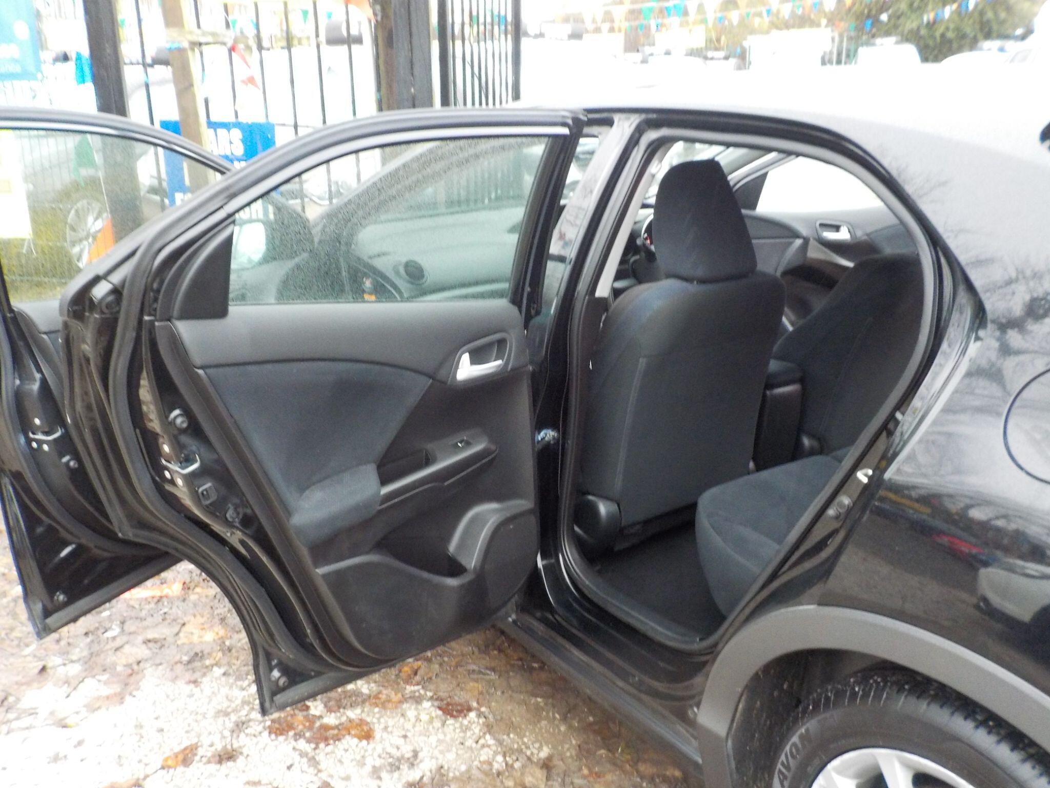 Honda Civic 1.4 i-VTEC SE Euro 5 (s/s) 5dr