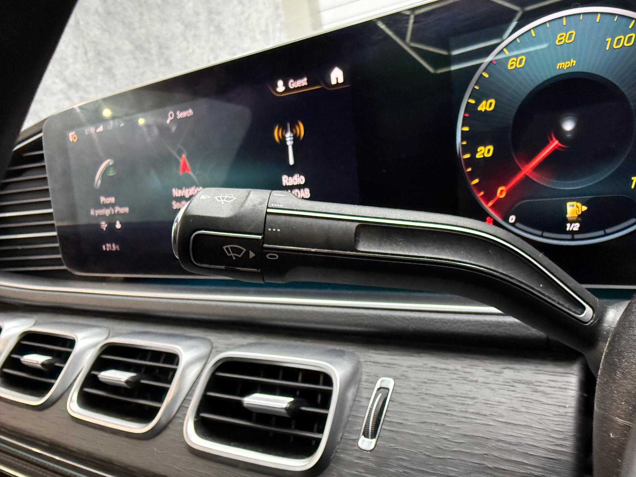Mercedes-Benz Gle view 12