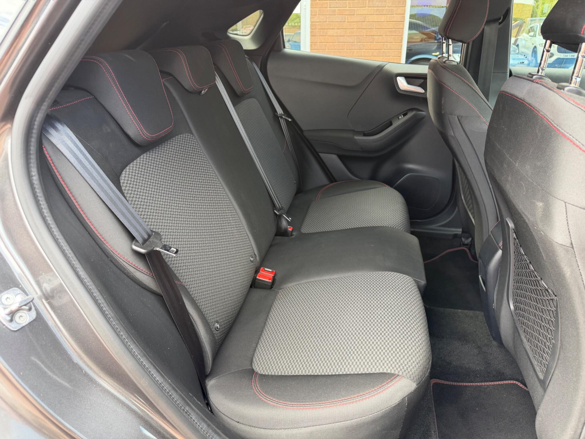 Ford Puma view 6