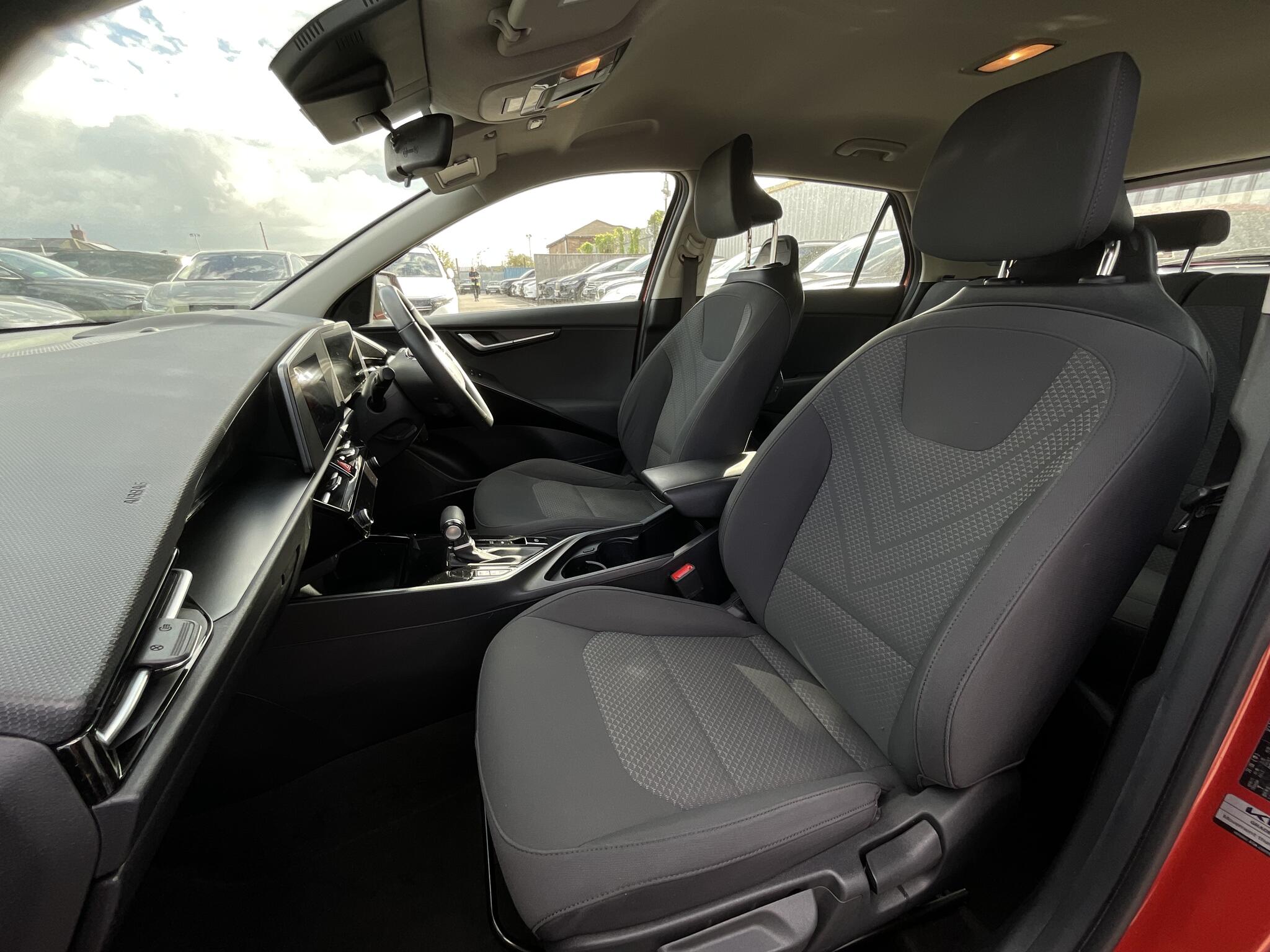 Kia Niro view 12