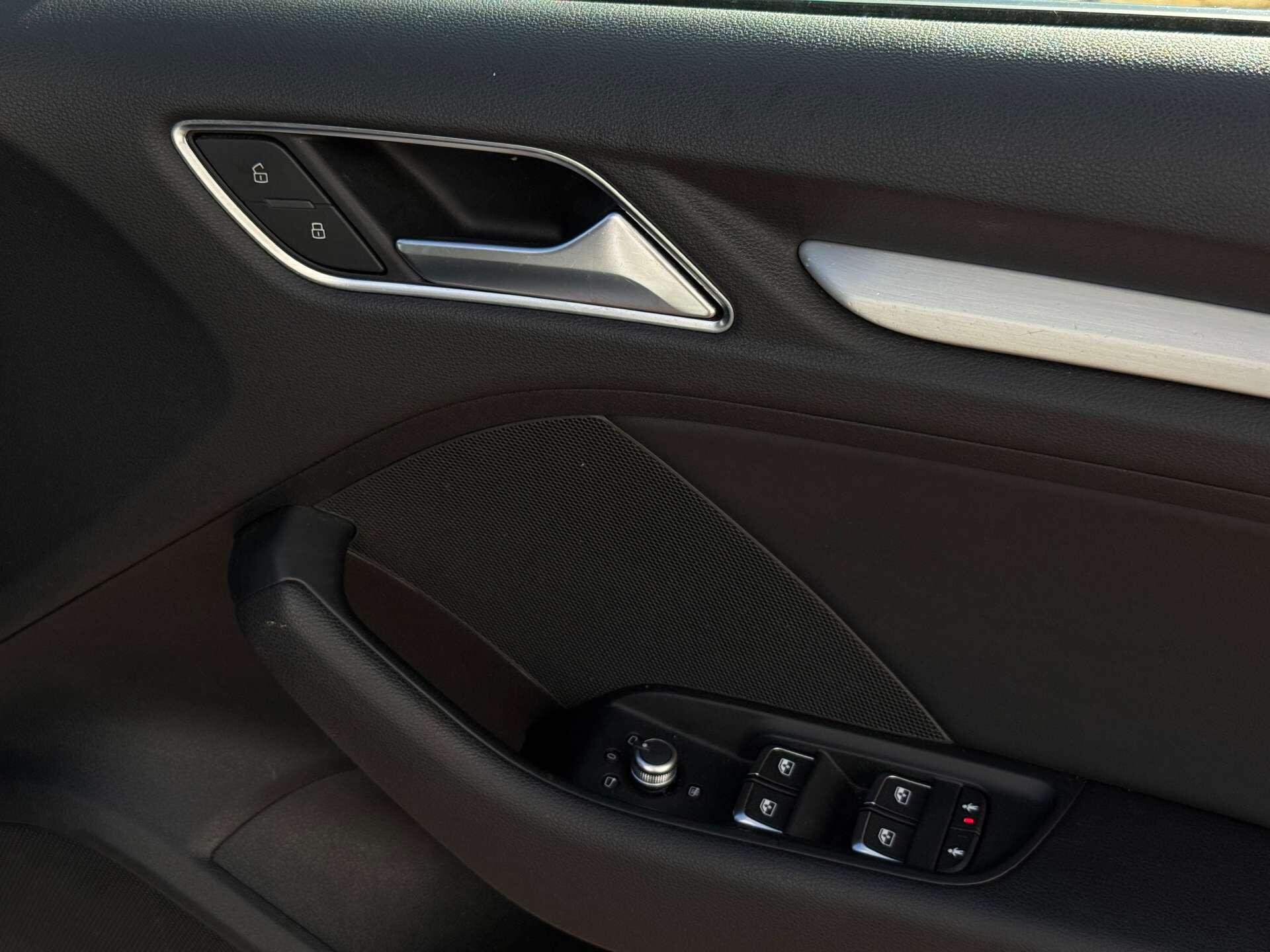 Audi A3 view 14