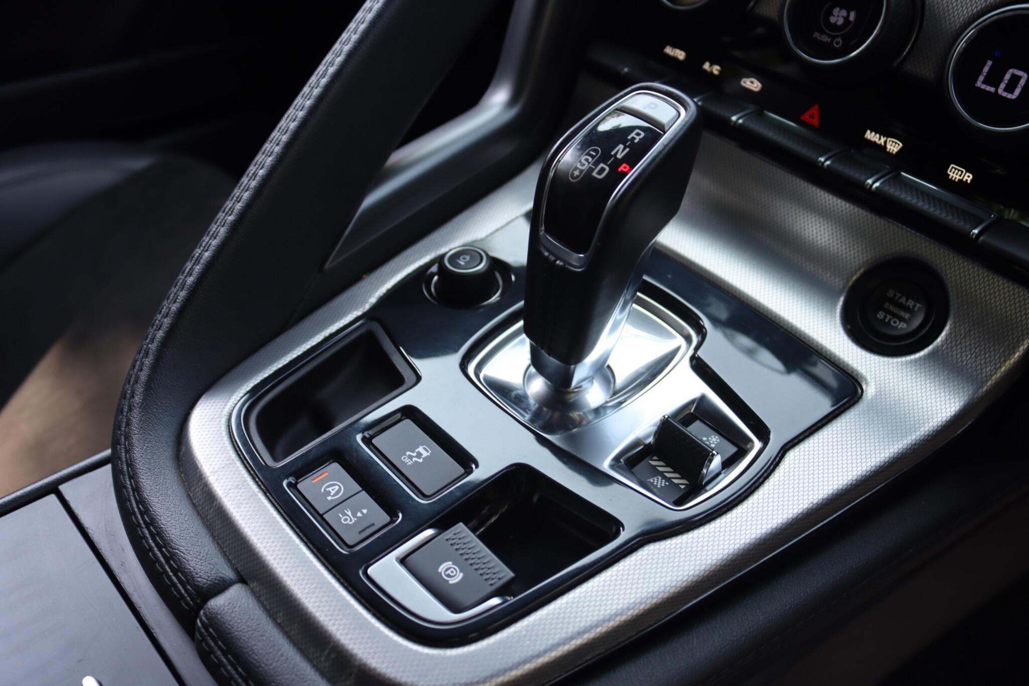 Jaguar F-Type view 23