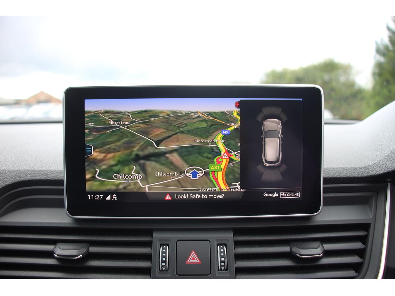 Audi Q5 view 25