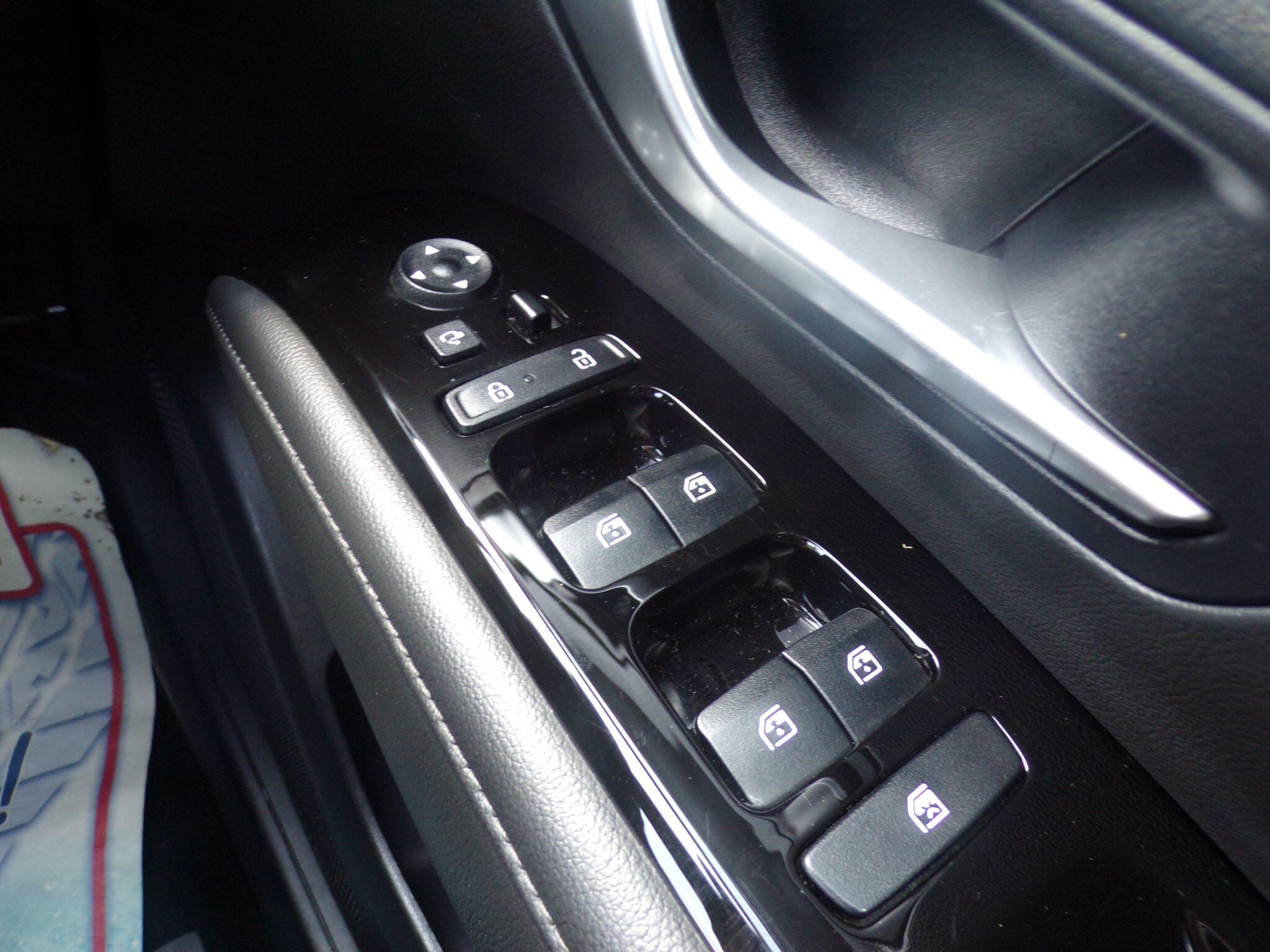 Hyundai Tucson view 26