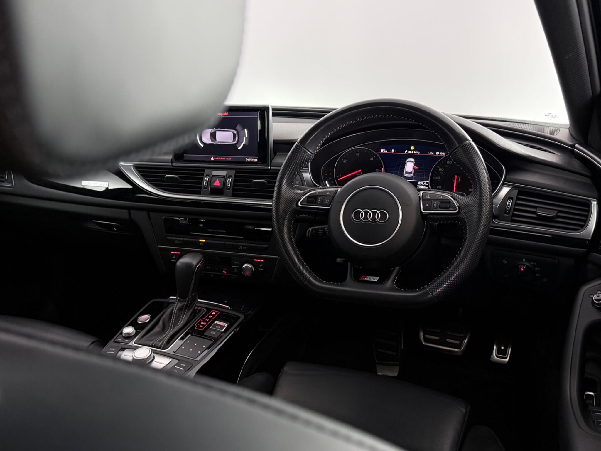 Audi A6 view 15