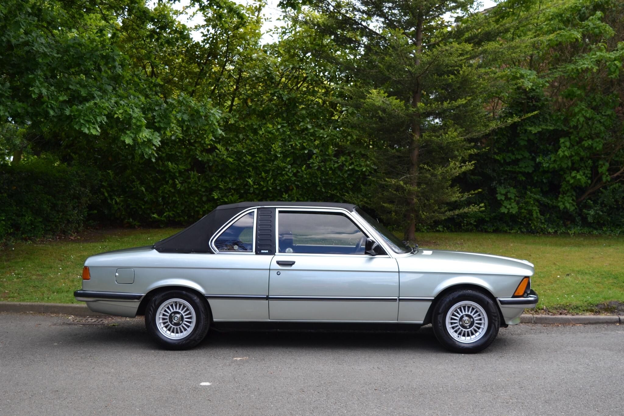 BMW 3 Series view 8