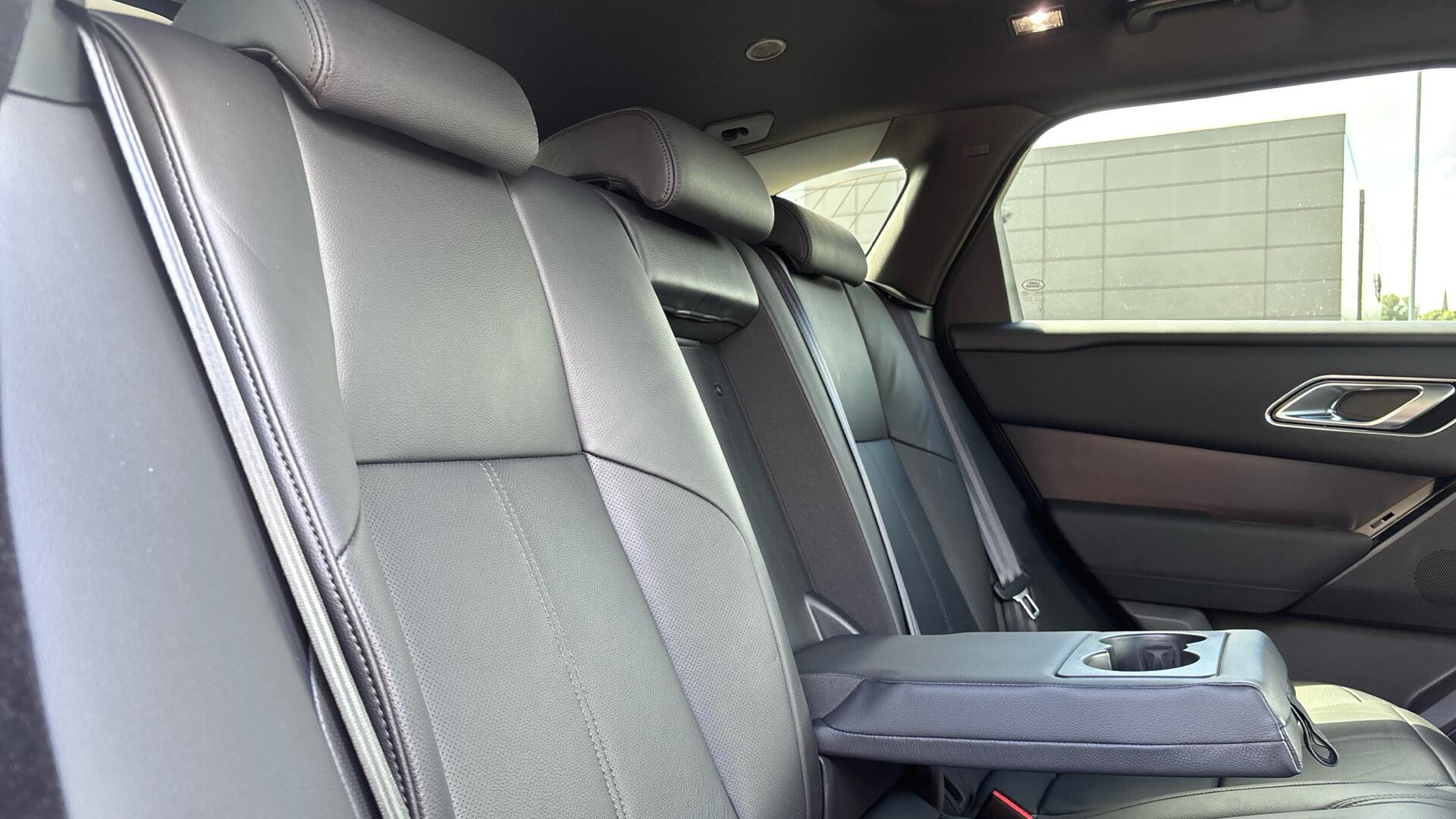 Land Rover Range Rover Velar view 45