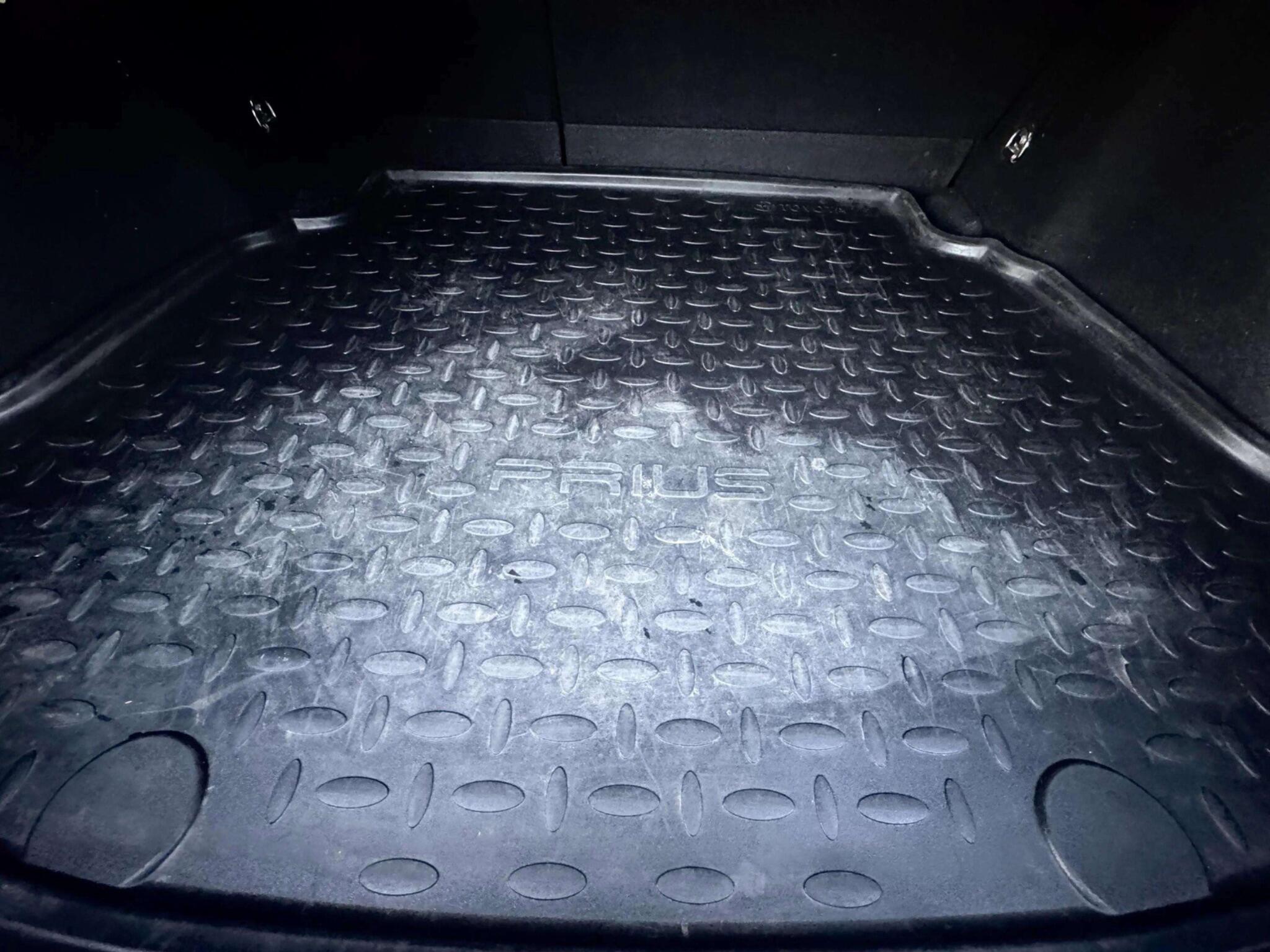 Toyota Prius view 67