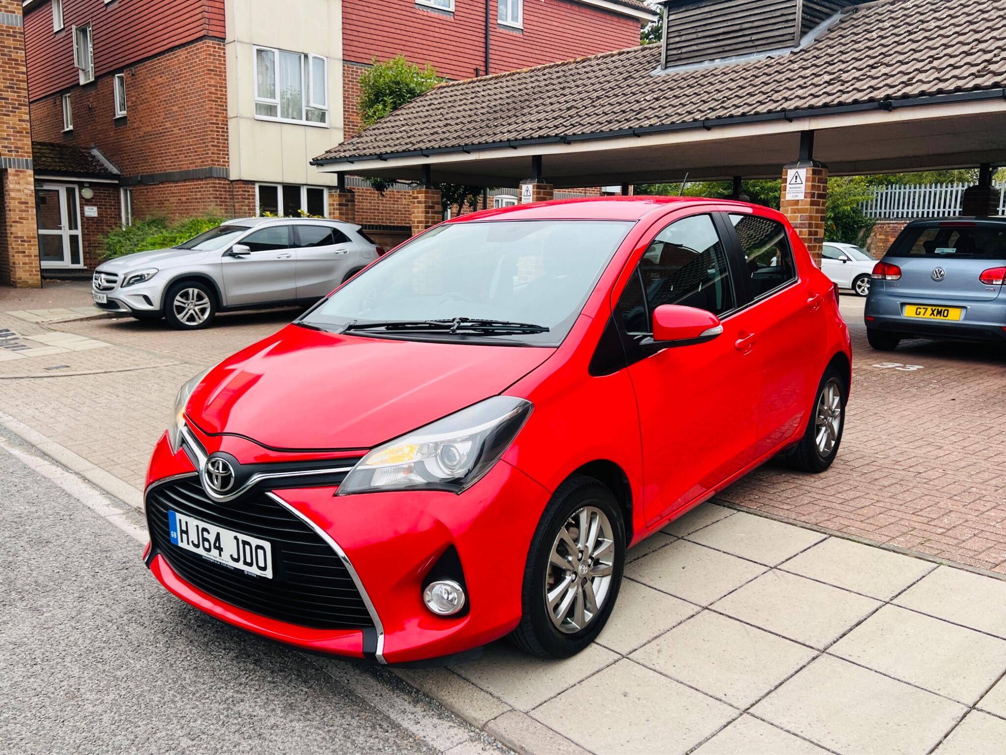 Toyota Yaris view 14