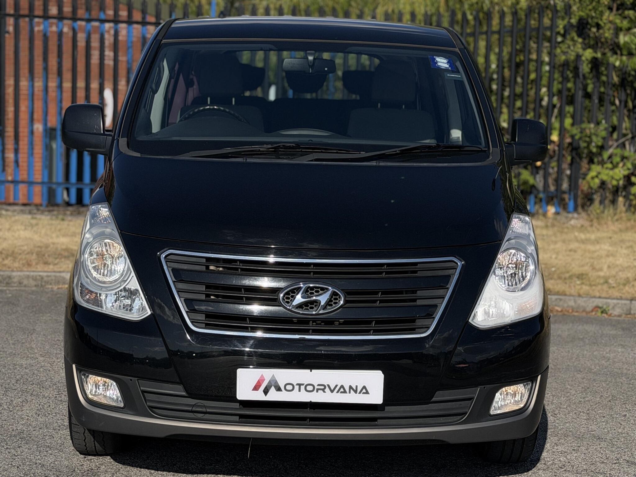 Hyundai I800 view 3