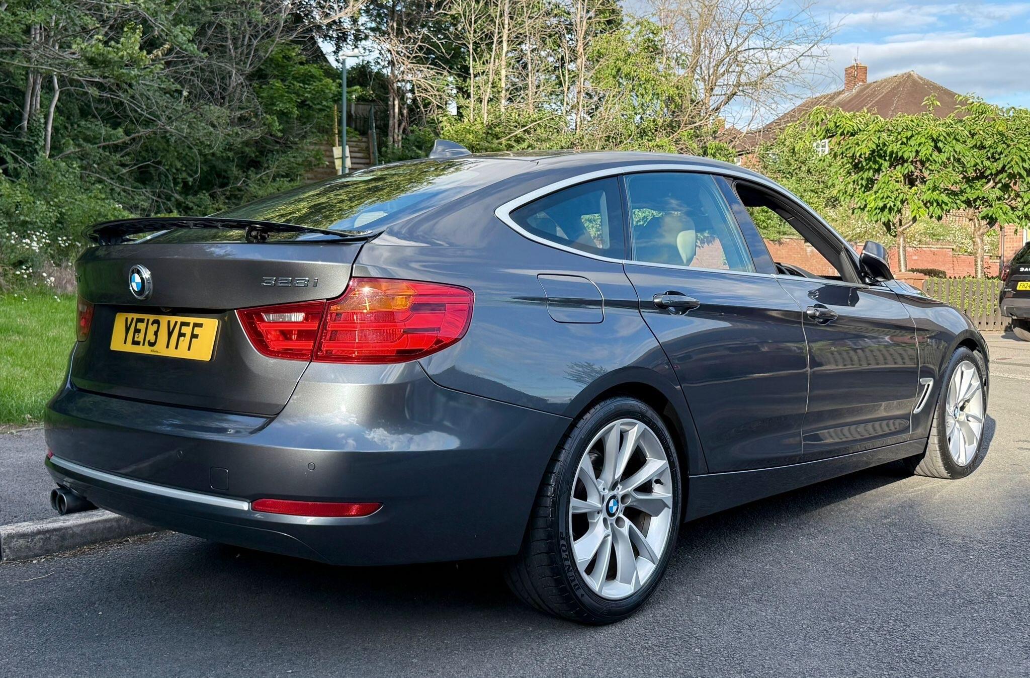 BMW 3 Series view 80