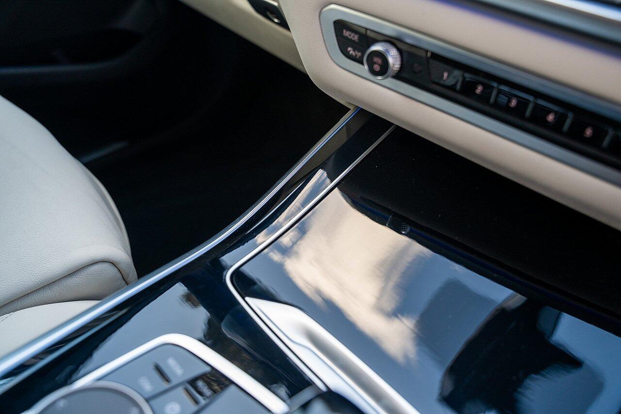 BMW X5 view 48
