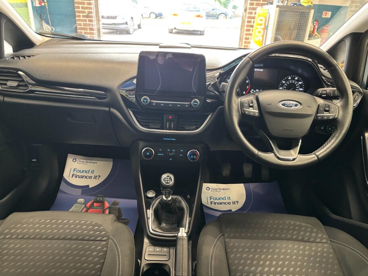 Ford Fiesta view 19