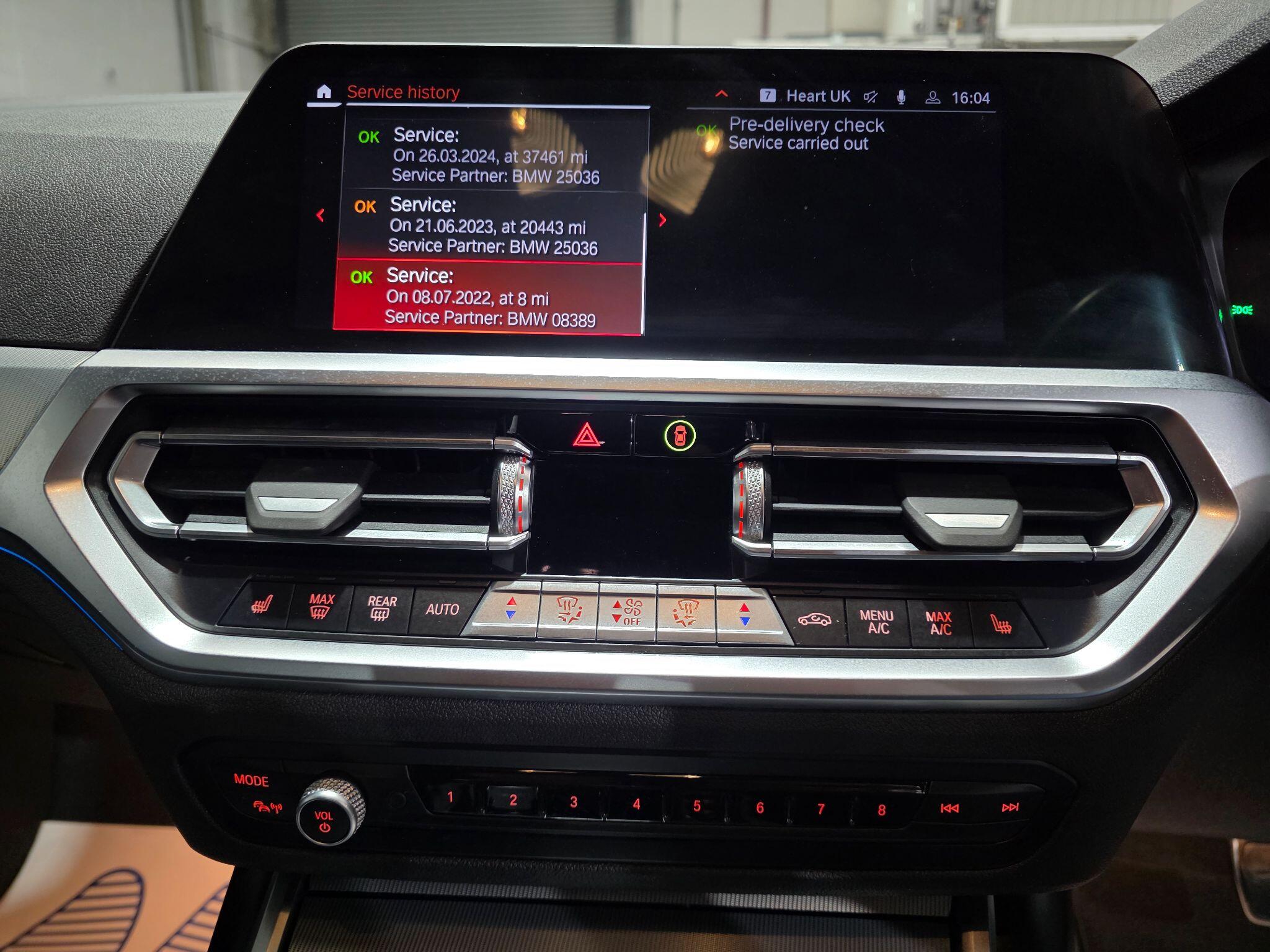 BMW 3 Series view 9