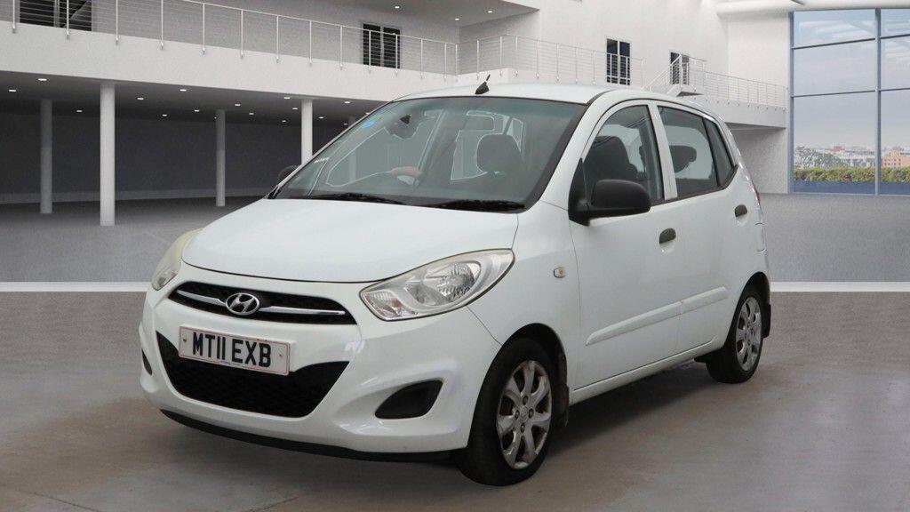 Hyundai i10 view 9