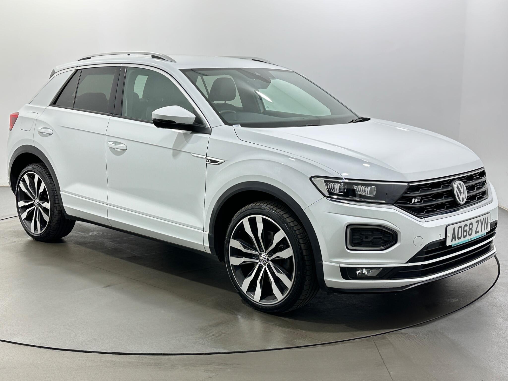 2019 Volkswagen T-Roc in White for sale