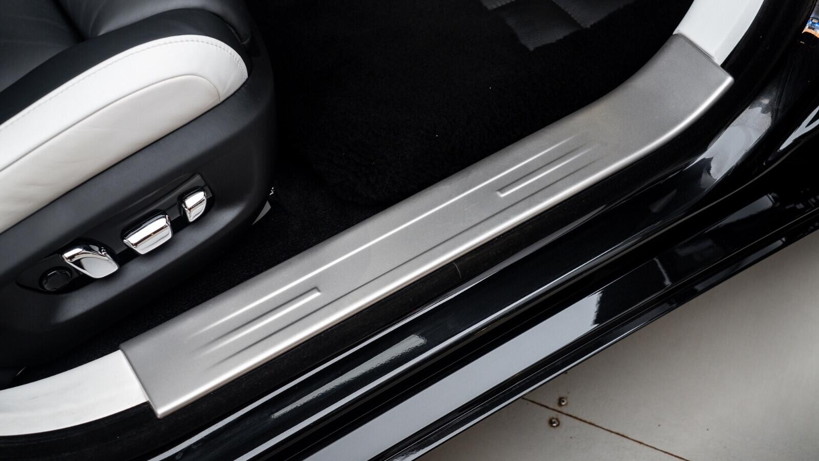 Rolls-Royce Ghost view 34