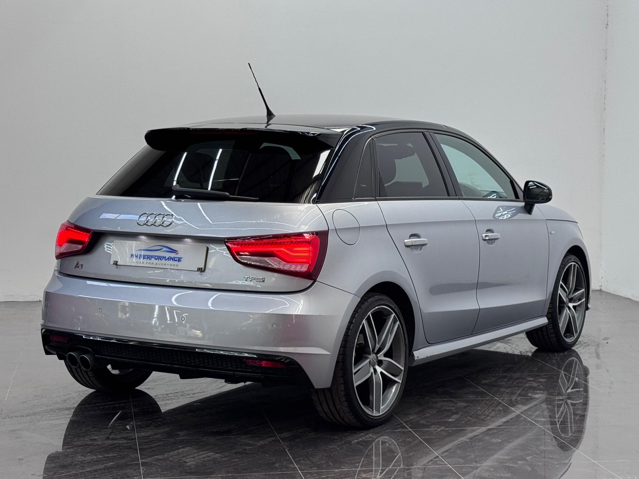 Audi A1 view 8