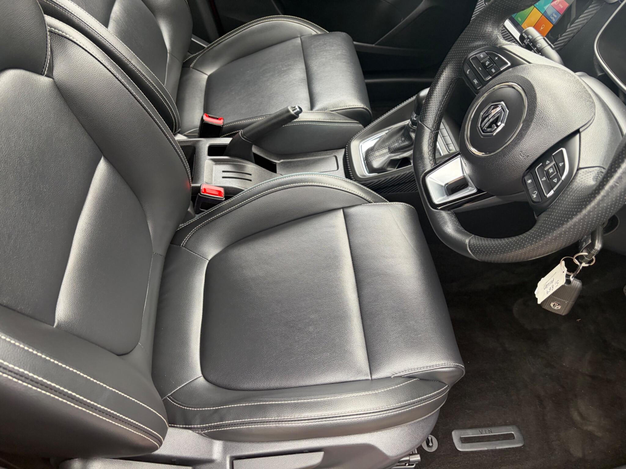MG ZS view 42