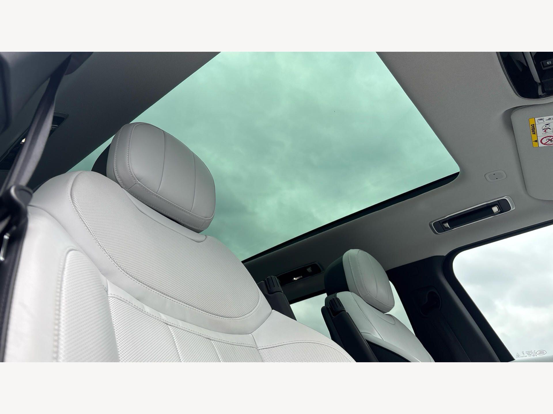 Land Rover Range Rover Sport view 24