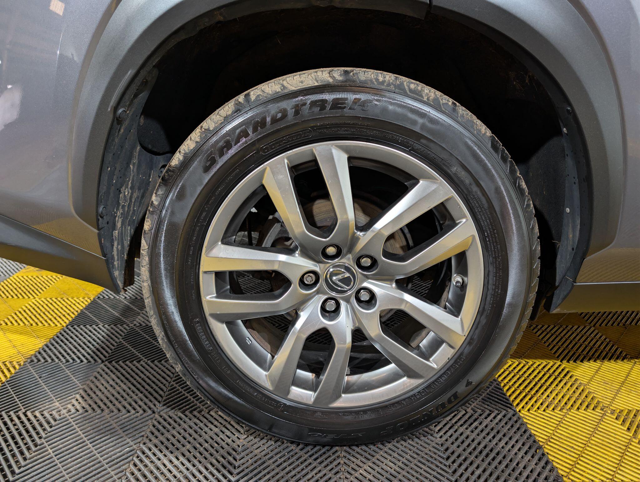 Lexus NX view 82