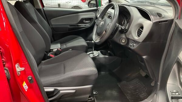 Toyota Yaris view 11