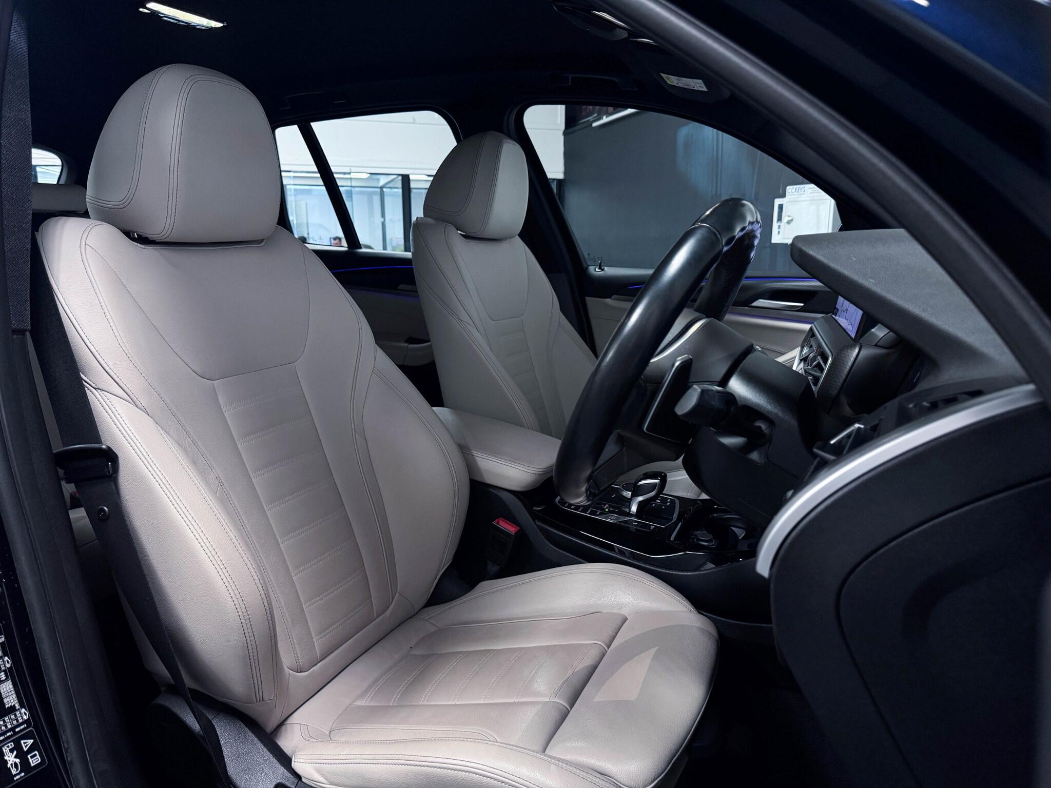 BMW X3 view 29